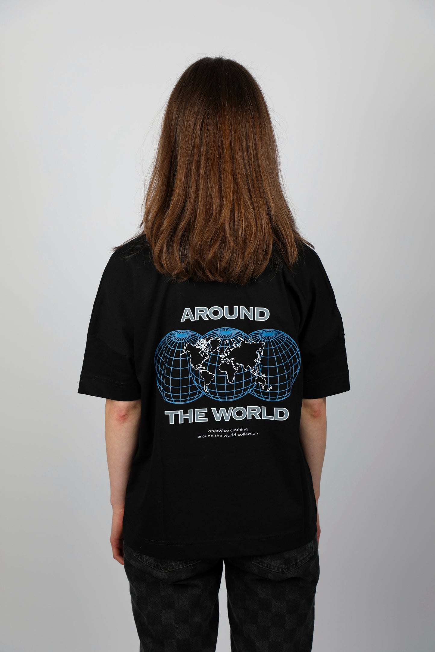Around the world - Unisex Oversized T-Shirt